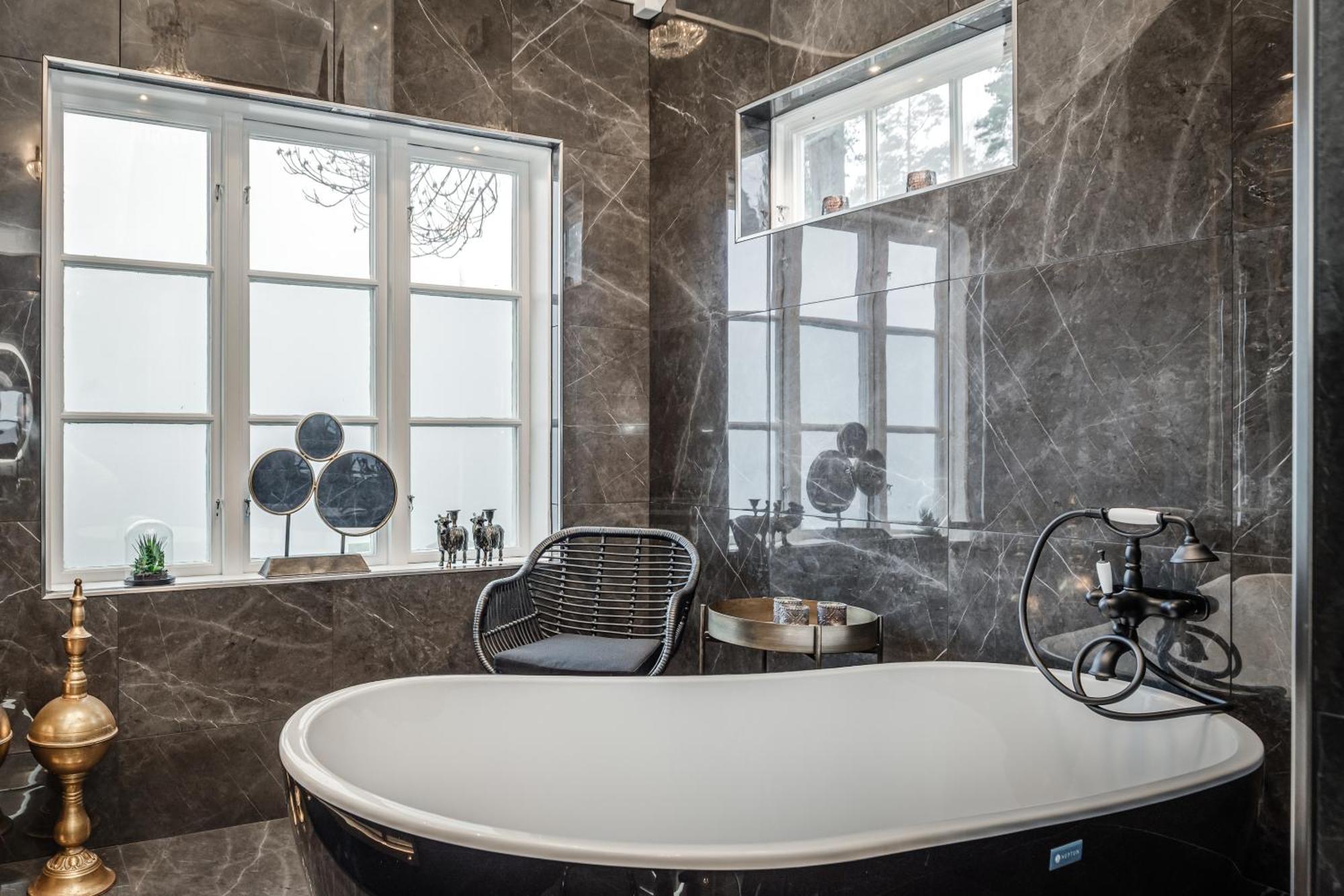 Hoegbo Brukshotell & Spa Sandviken Esterno foto